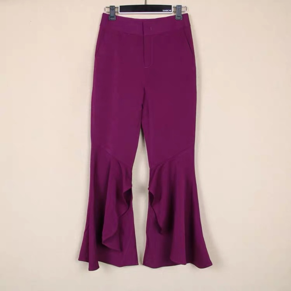 very nice long pants for summer time